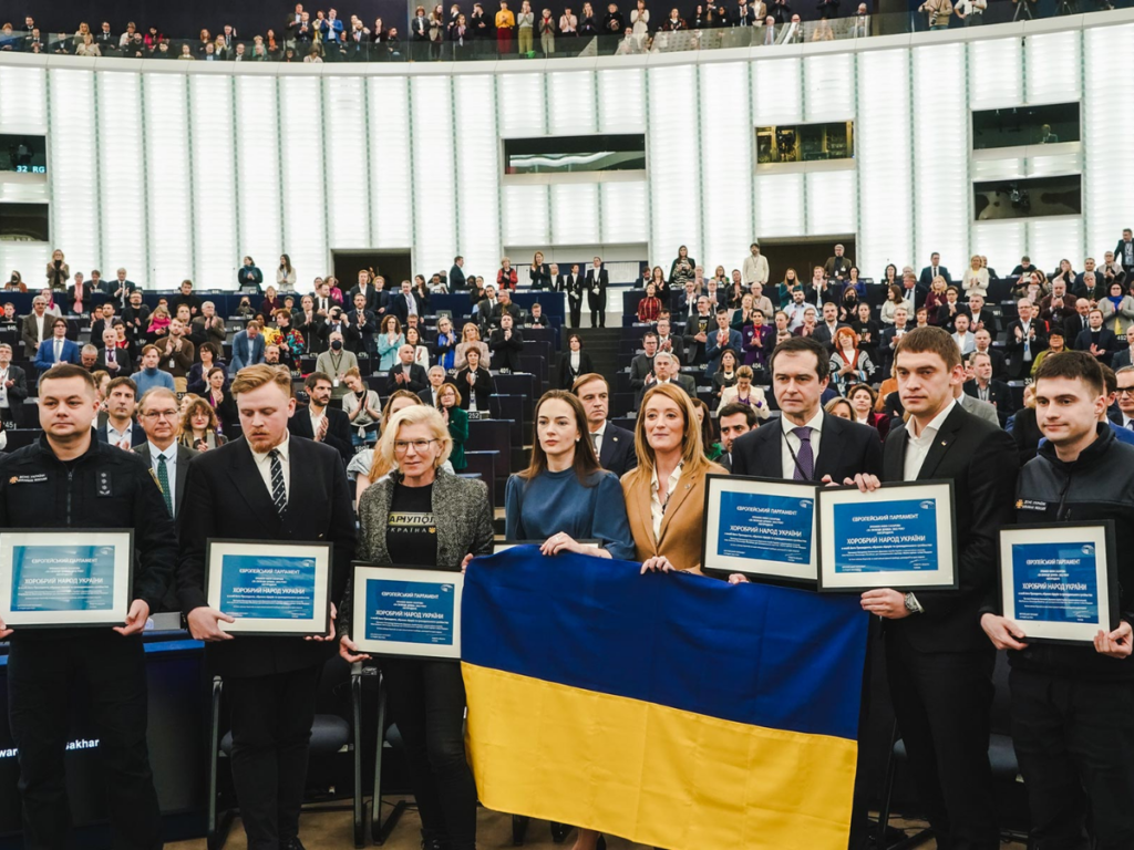 entrega no Parlamento Europeu do Prémio Sakharov para a Liberdade de Pensamento ao povo ucraniano, dezembro 2022, foto Parlamento Europeu