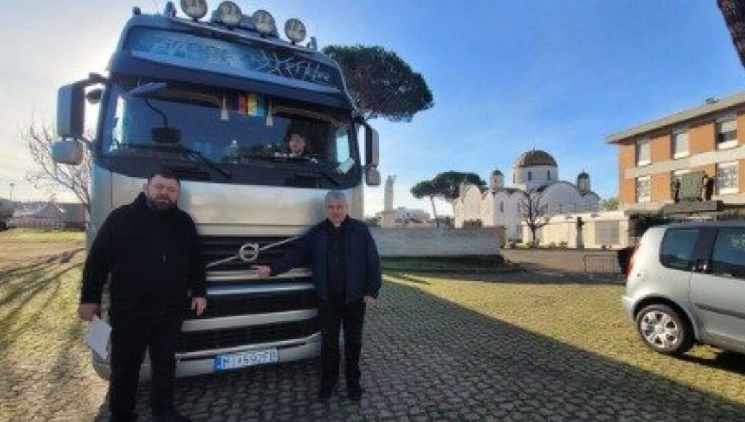 Mais um camião do Vaticano para a Ucrânia e o apelo à visita do Papa