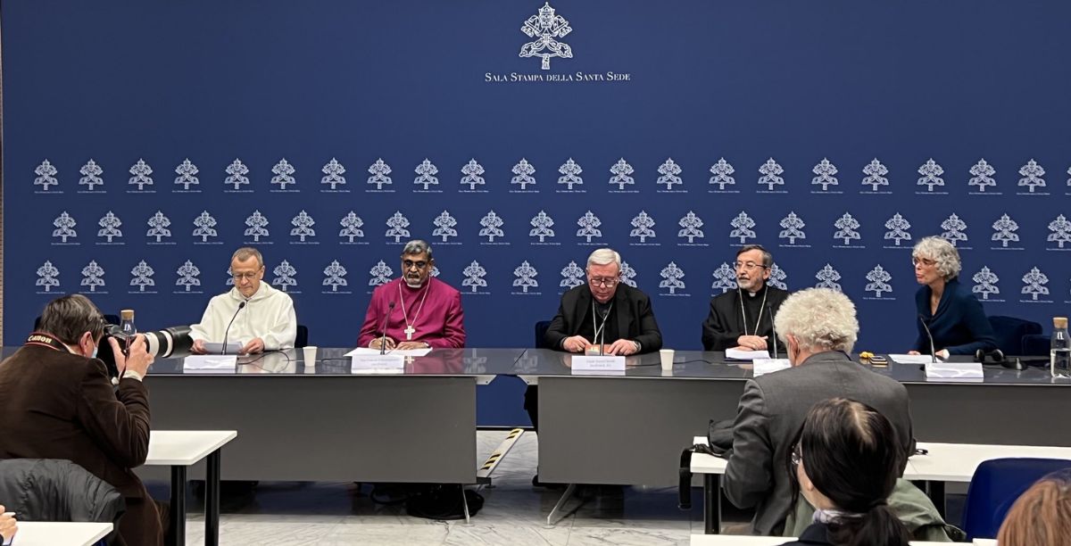 conferencia de imprensa apresentacao iniciatica together, foto anglican center rome