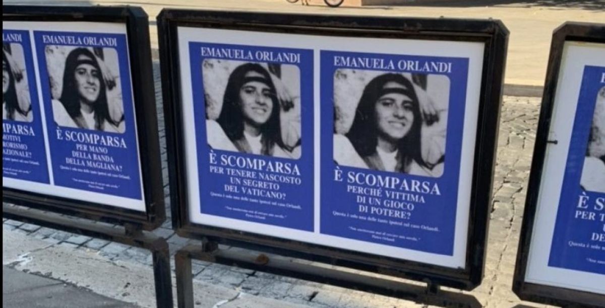 desaparecimento de emanuela orlandi, cartazes em roma, foto direitos reservados