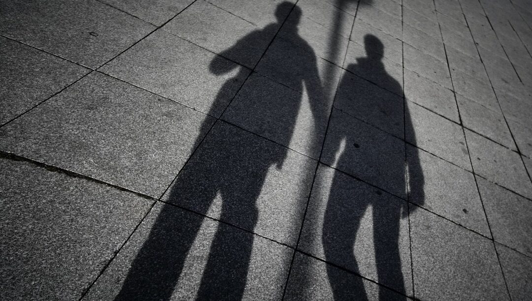 50 padres homossexuais dão a cara em Itália, no âmbito do Sínodo