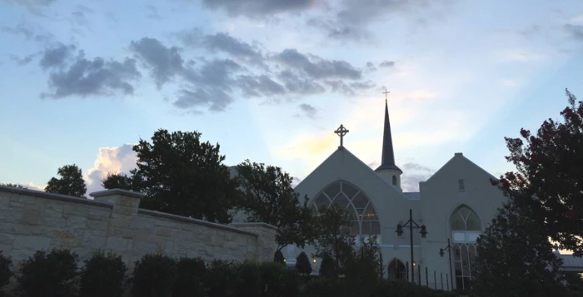 Image Todd A. Porter Flickr Creative Commons White’s Chapel in Southlake, Texas