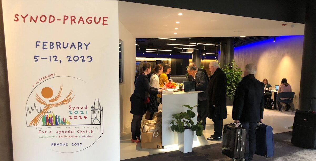 Praga Em Praga, a chegada de participantes para a assembleia sinodal de âmbito continental da Europa. Foto: Direitos reservados.