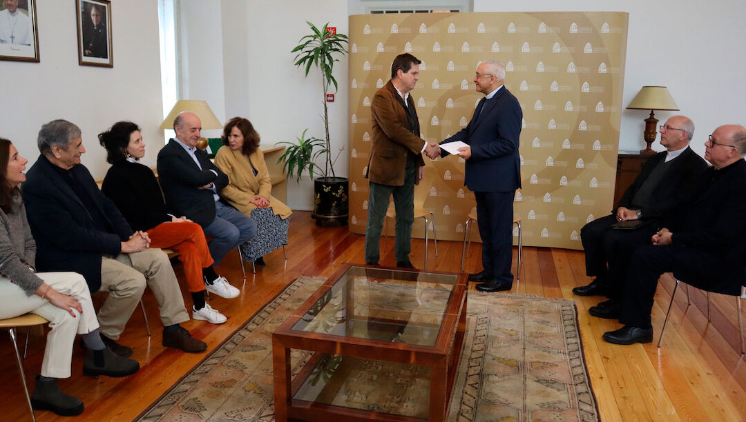 Santos Silva acredita que Igreja vai “superar” o problema dos abusos