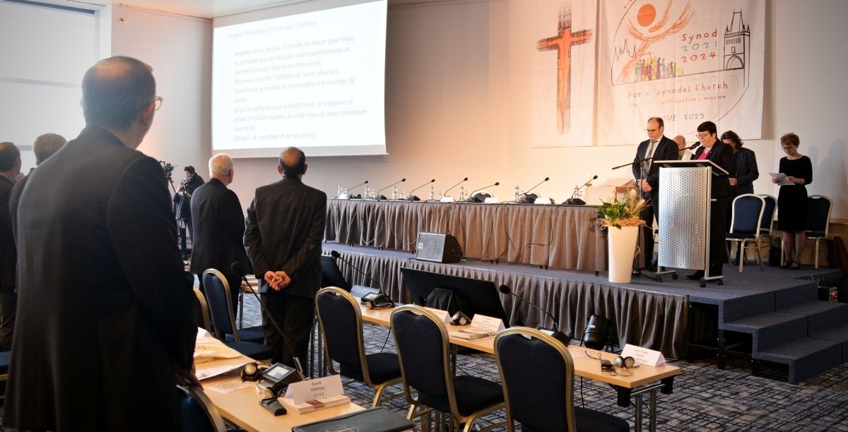 assembleia continental do sinodo em praga, 08.02.2023, foto synod.va (1200 × 612 px)