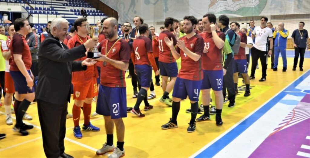 selecao portuguesa de futsal do clero catolico vice-campea na Romenia, Clerigus Cup 2023, foto diocese de Timisoara