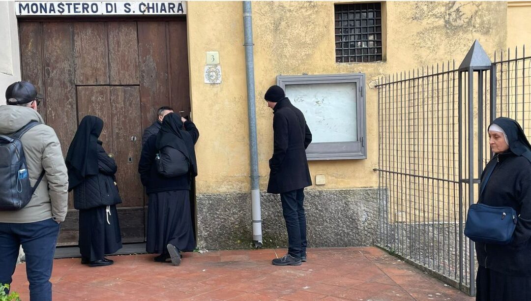 “Freiras rebeldes” italianas expulsas do convento e da vida religiosa