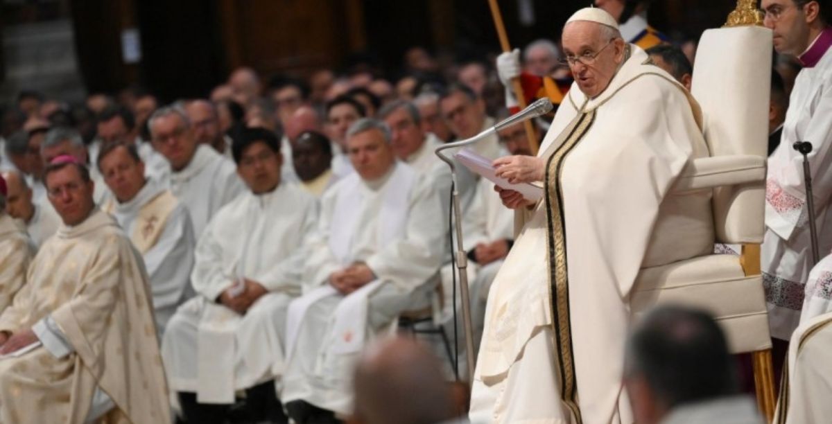 O Papa Francisco durante a Missa Crismal, 6 abril 2023, foto Vatican Media