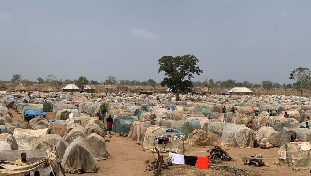 Mais de 80 mortos em ataques armados na Nigéria