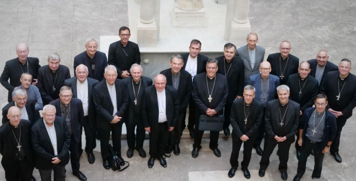 Bispos franceses durante visita ad limina no vaticano, setembro 2021. Foto Etienne Castelain