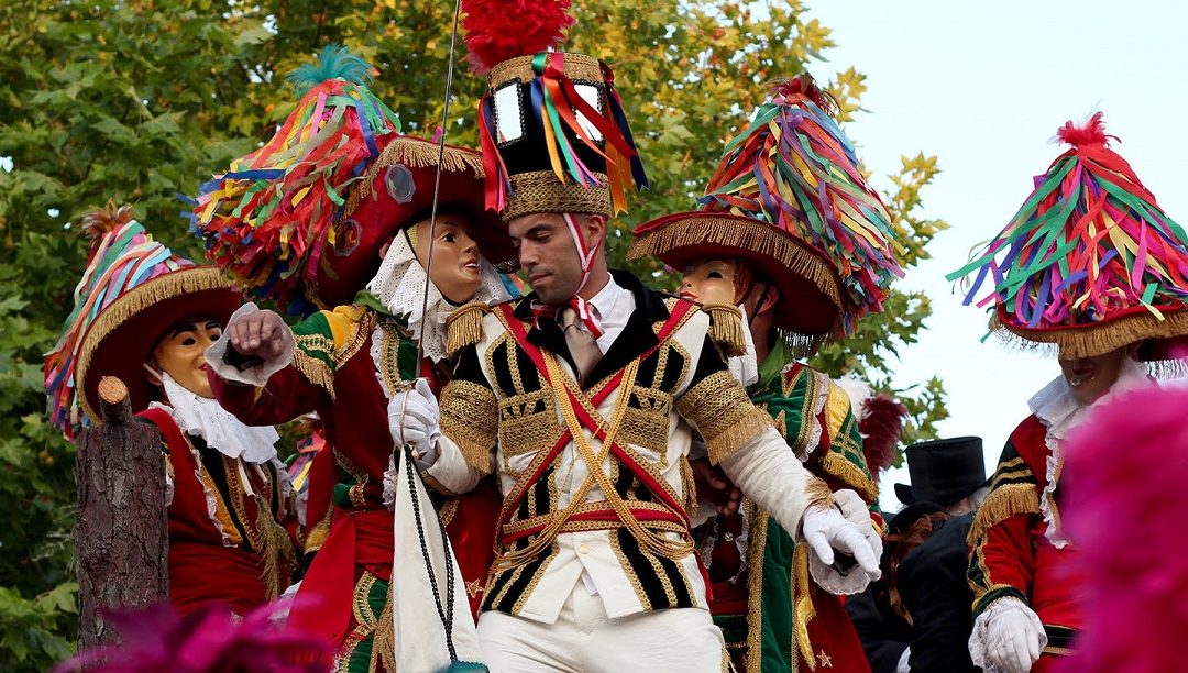 Das (an)danças e lutas da festa ao desafio da convivência