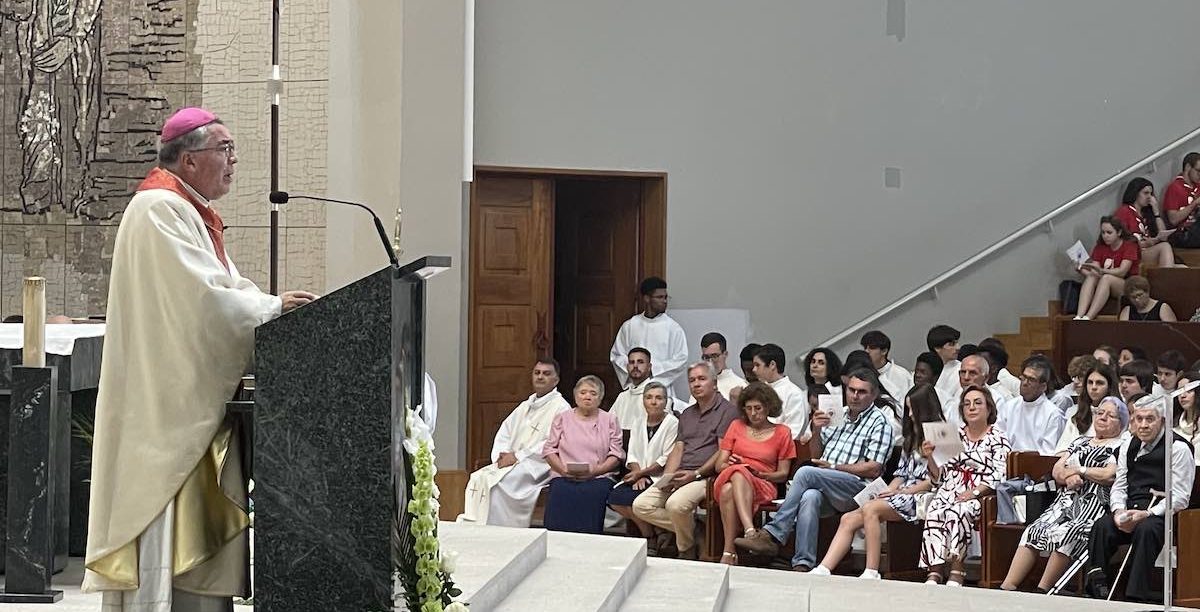 D. Nuno Almeida na missa deste domingo, 25, na Sé de Bragança-Miranda. Foto © Agência Ecclesia/PR