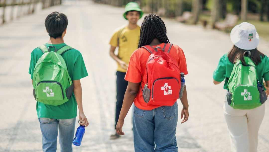 663 mil peregrinos, 32 mil voluntários, 2 mil jornalistas e 737 bispos inscritos na JMJ