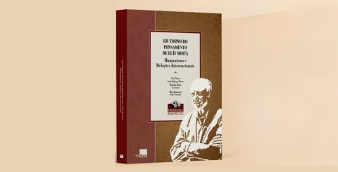Capa do livro Em Torno do Pensamento de Luís Moita.