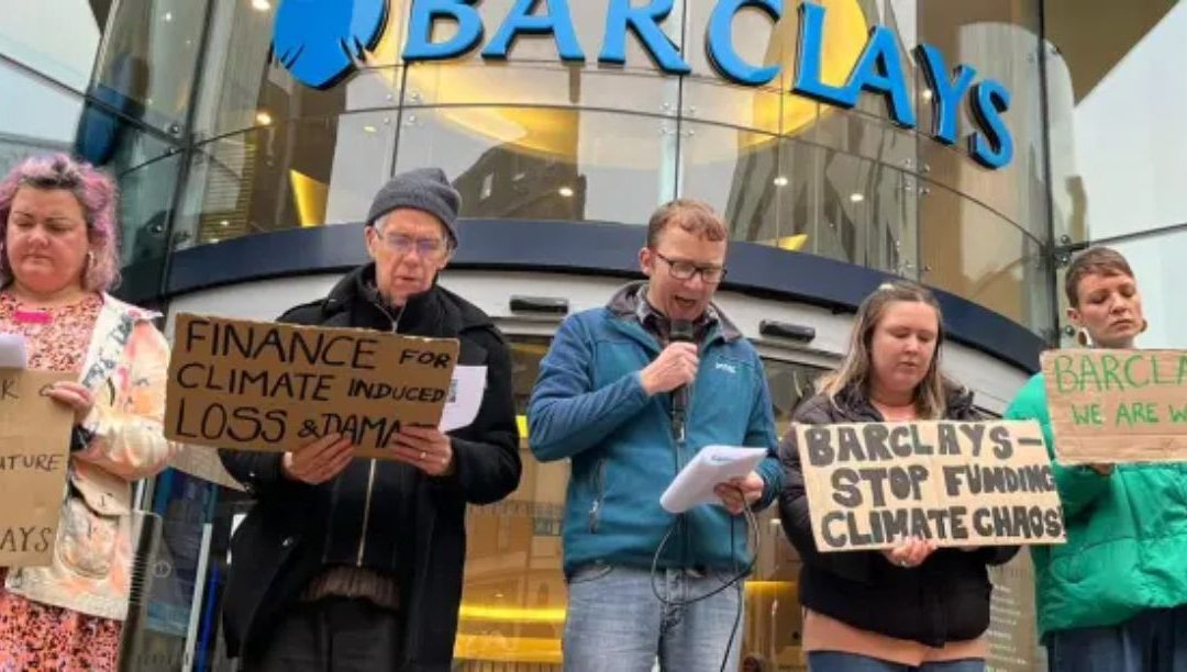 Christian Aid rompe com o banco Barclays por este investir nos combustíveis fósseis