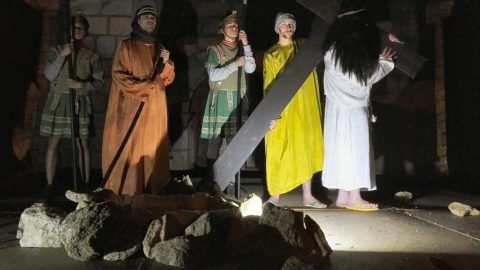 ContrEconomia (8) – Para além da teologia do sacrifício-mérito e a visão comercial de Deus Páscoa, Fundão