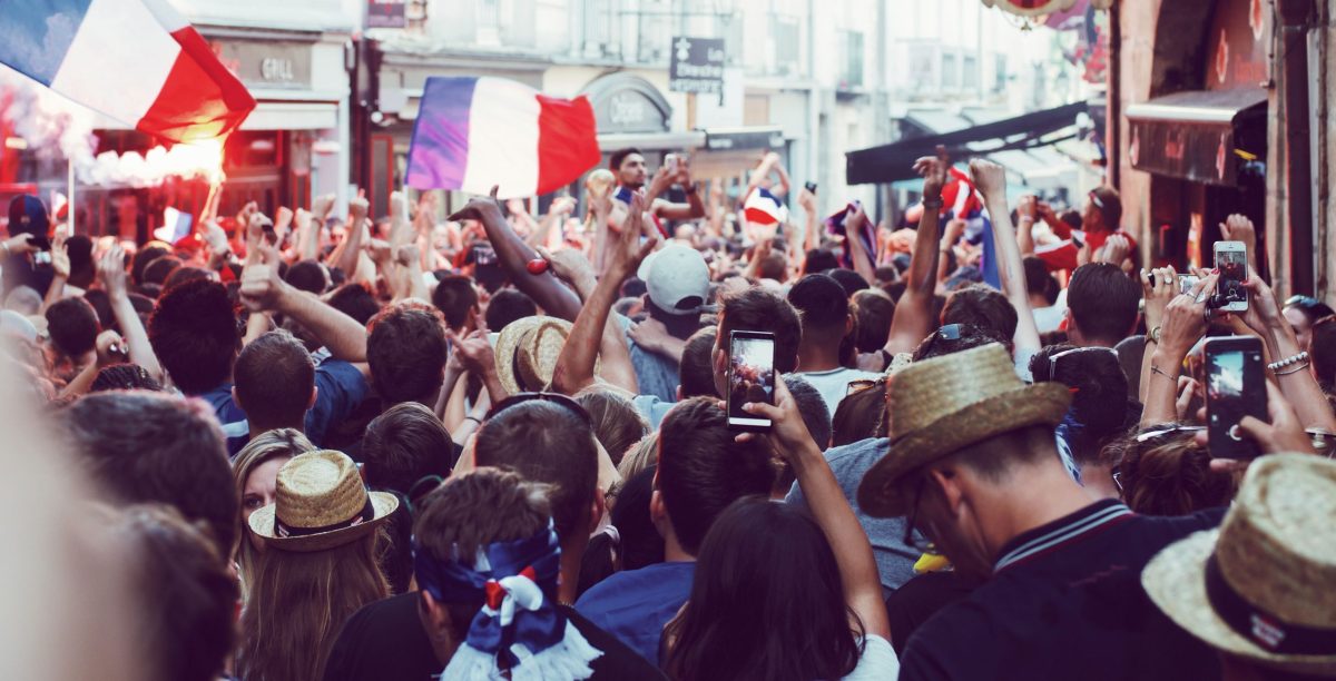 Manifestação, Paris, Fança Manifestações em França. Foto © Howard Bouchevereau | Unsplash