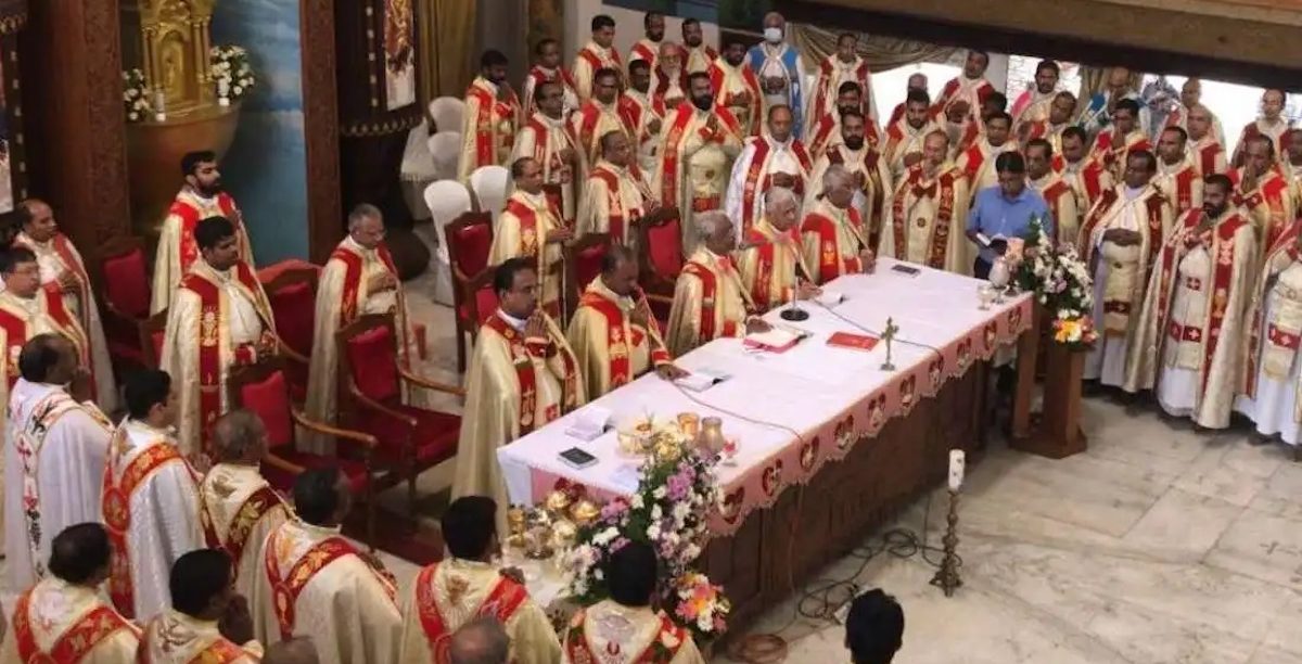 indian-churchs-liturgical-dispute-who-will-blink-first-64e439ee06c7d_600 Igreja Siro-Malabar, Índia, padres