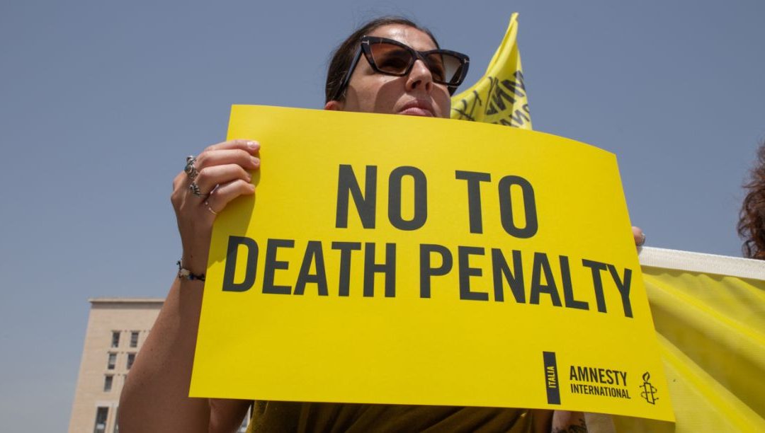 Arábia Saudita já executou pelo menos 100 pessoas este ano