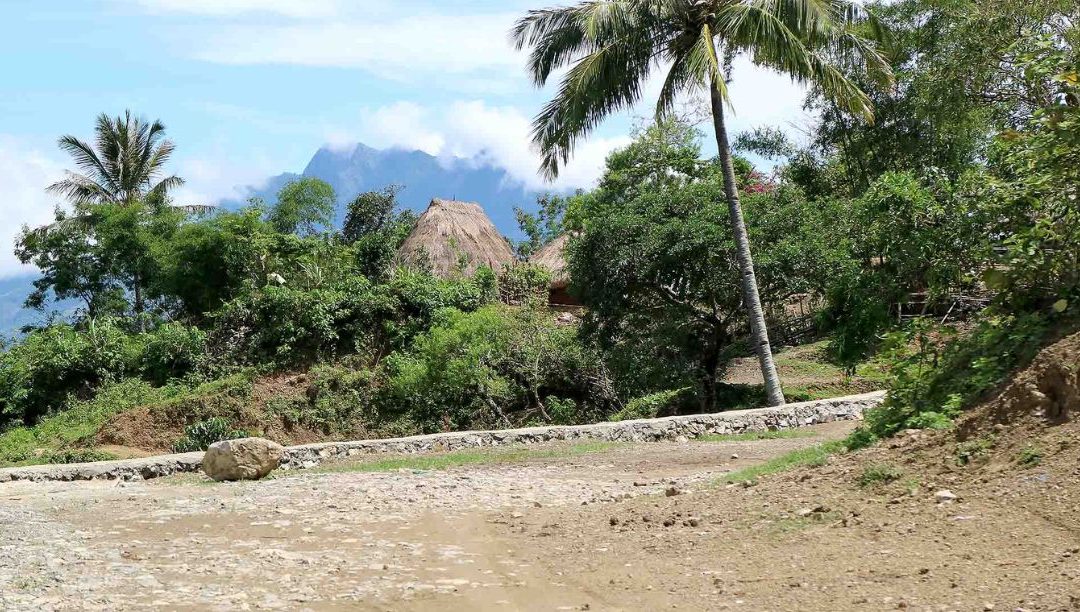 Um mosteiro está a nascer no alto de uma montanha de Timor-Leste