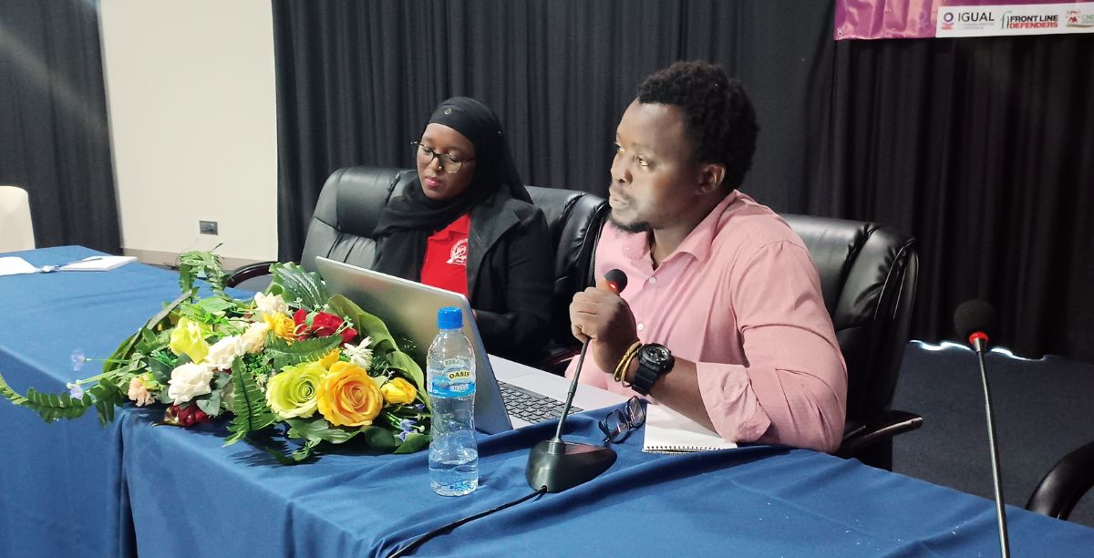 Abudo Gafuro e Augusta Iaquite na iniciativa “Vozes de coragem”, realizada no dia 27 de Setembro no Hotel Pemba Express, em Pemba, Moçambique.