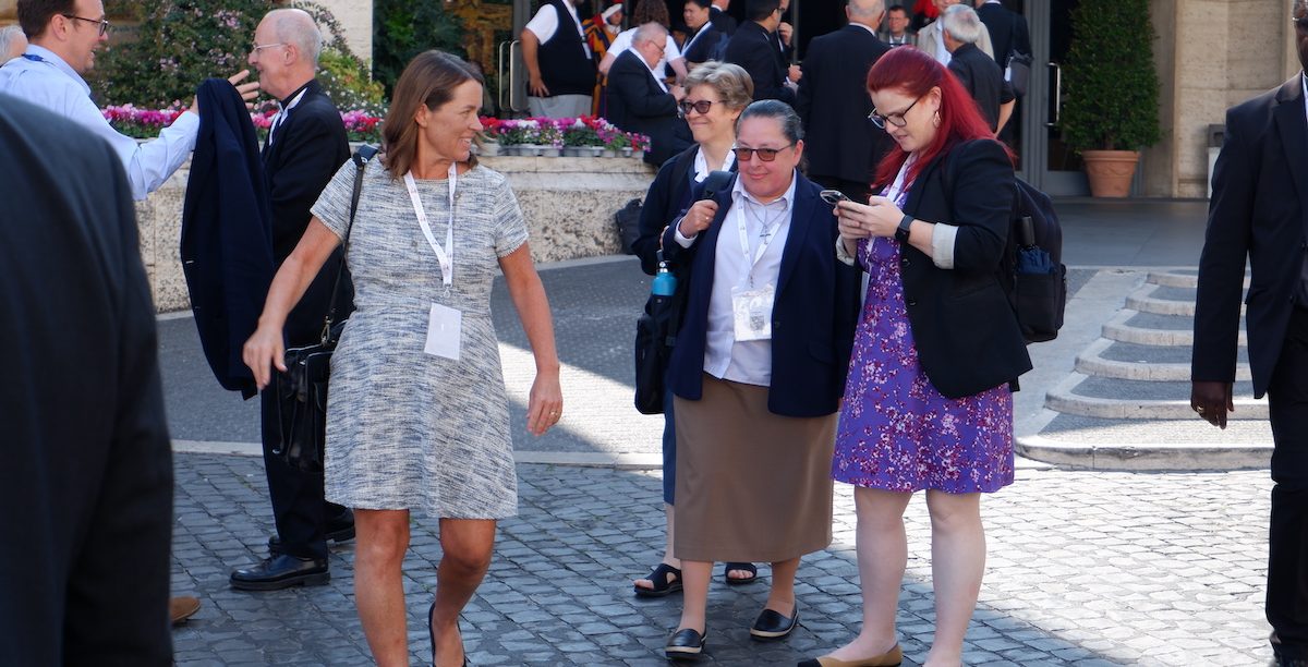 Mulheres, Sínodo, Sinodalidade, Igreja Católica