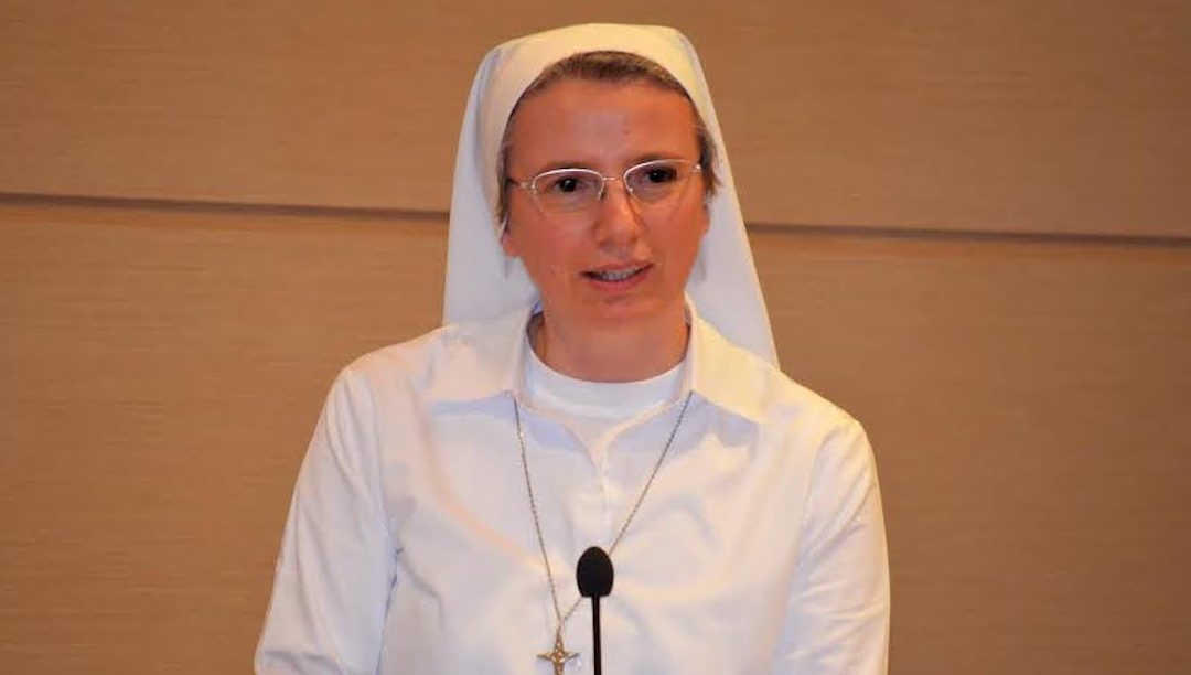 Papa nomeia primeira mulher para chefiar dicastério do Vaticano