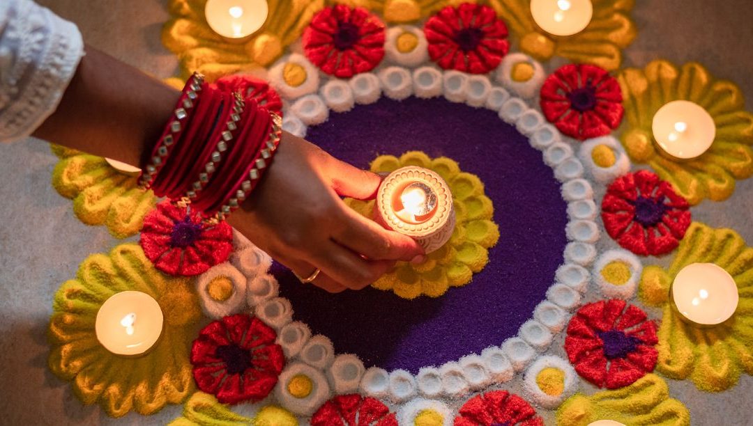 Índia: Cristãos e muçulmanos pressionados a converter-se ao hinduísmo