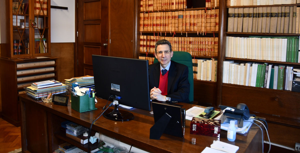 João Gouveia Monteiro, coordenador do livro: “A ideia foi a de centrar atenções sobre um conjunto de imaginários religiosos antigos”, diz o coordenador na introdução. Foto: Direitos reservados.