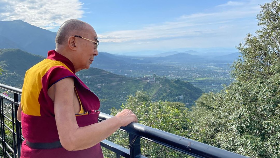 China pede a tibetanos que denunciem o Dalai Lama