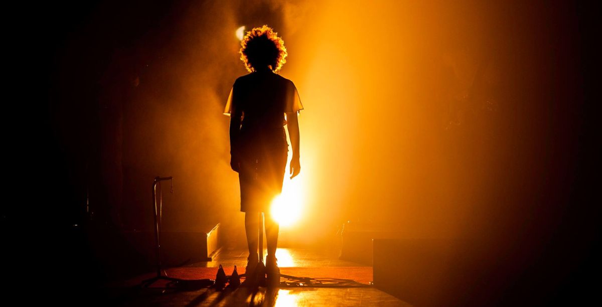 Sara Tavares em palco, Foto Miguel Cardoso