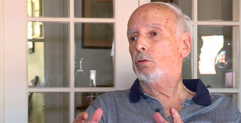 José Vera Jardim: “Já sugeri que Portugal faça uma espécie de soft power da lei em órgãos internacionais.” Imagem reproduzida do vídeo da entrevista. © AR TV-Canal Parlamento