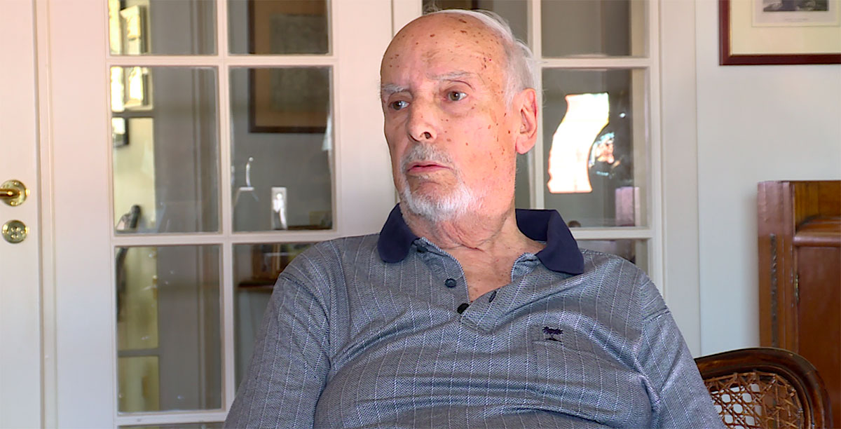José Vera Jardim: “Espero calmamente para saber qual o caminho que seguirei” a nível religioso. .” Imagem reproduzida do vídeo da entrevista. © AR TV-Canal Parlamento