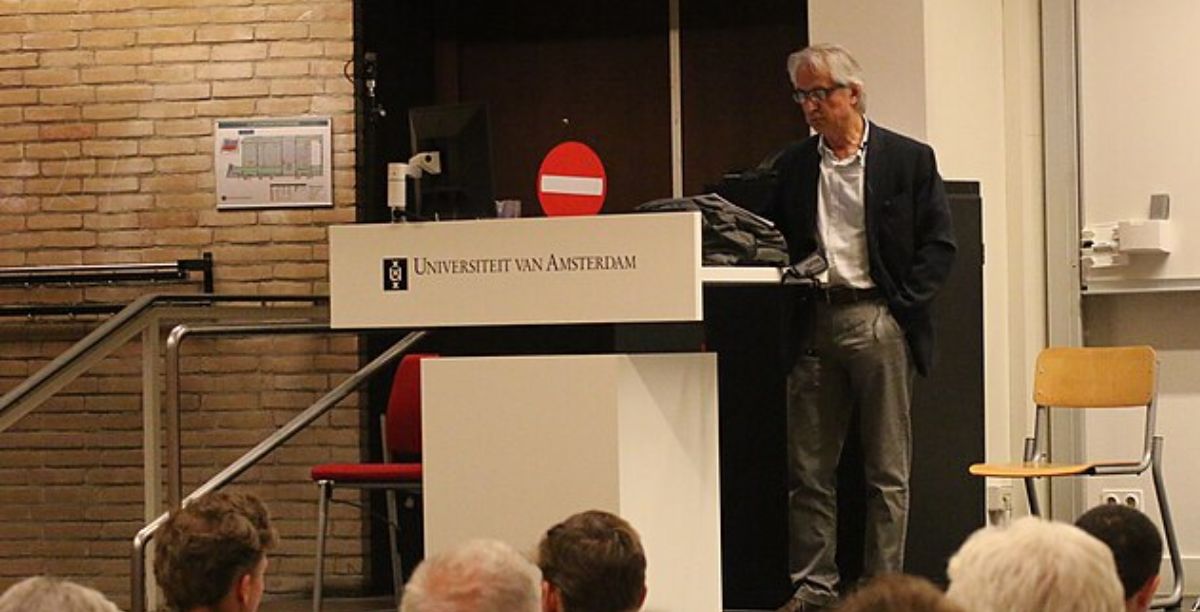 Asef Bayat. Foto PersianDutchNetwork