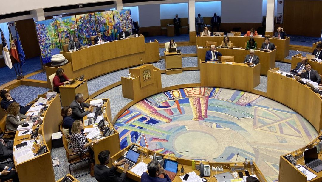 Votar é um “dever e compromisso” de todos os cristãos, apela bispo de Angra
