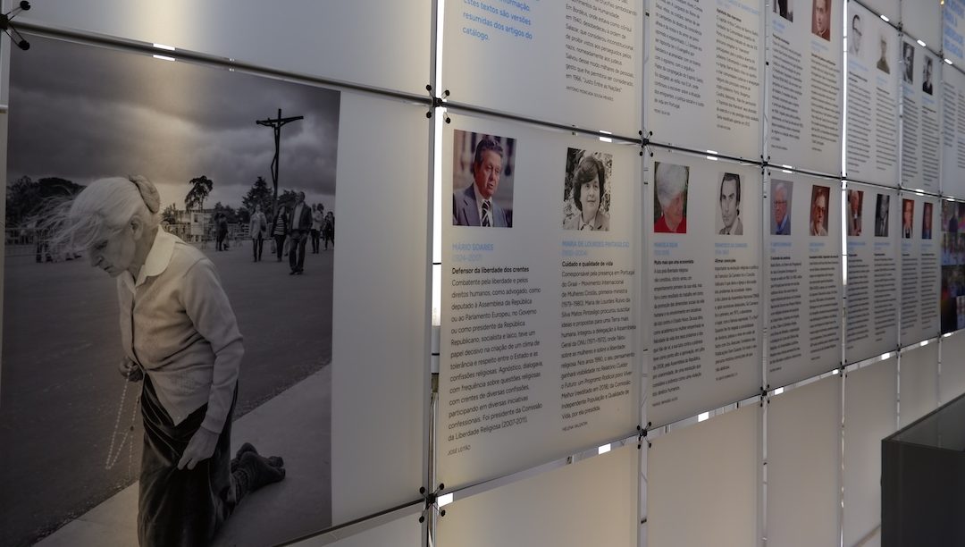 Visitas guiadas no Parlamento à exposição sobre a Liberdade Religiosa