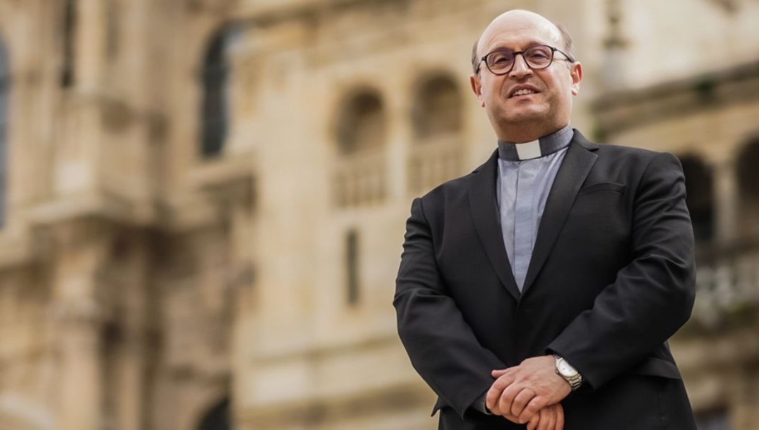 Novo arcebispo de Santiago defende o galego na liturgia