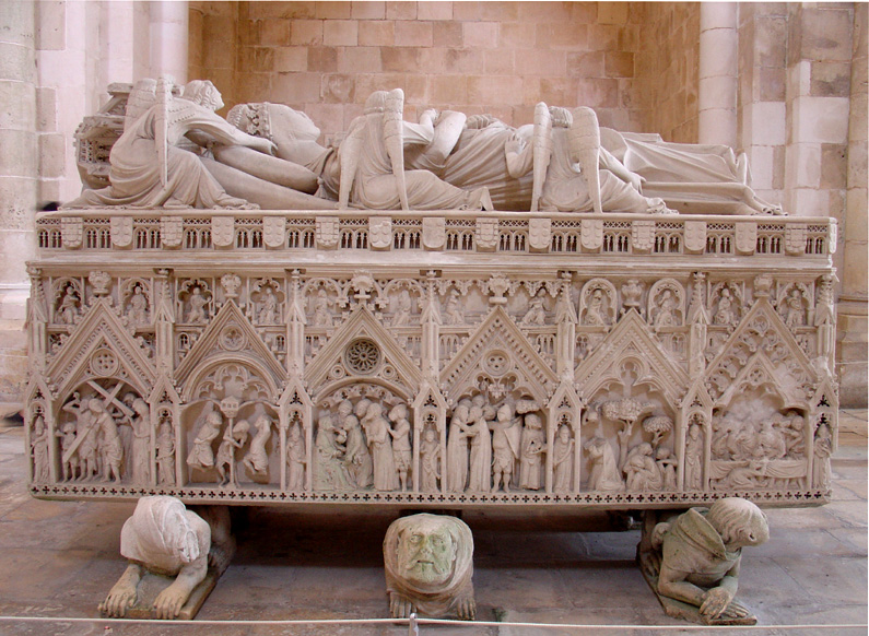 Túmulo de D. Inês de Castro no Mosteiro de Alcobaça. Foto © SaraPCNeves, via Wikimedia Commons.