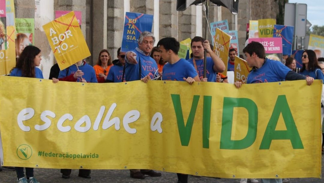 Uma “caminhada pela vida” em 12 cidades portuguesas