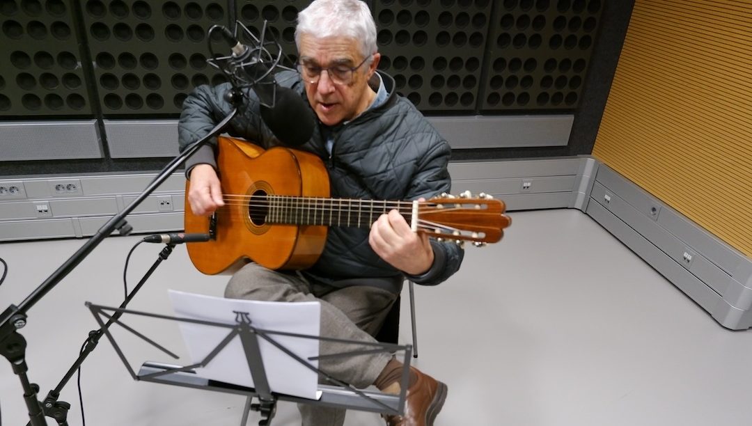 A música de Cantante já está no YouTube e fala da libertação bíblica e da busca da promessa