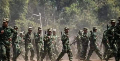 Militares birmaneses. Foto reproduzida a partir da conta de X de Ro Mayyu Islam