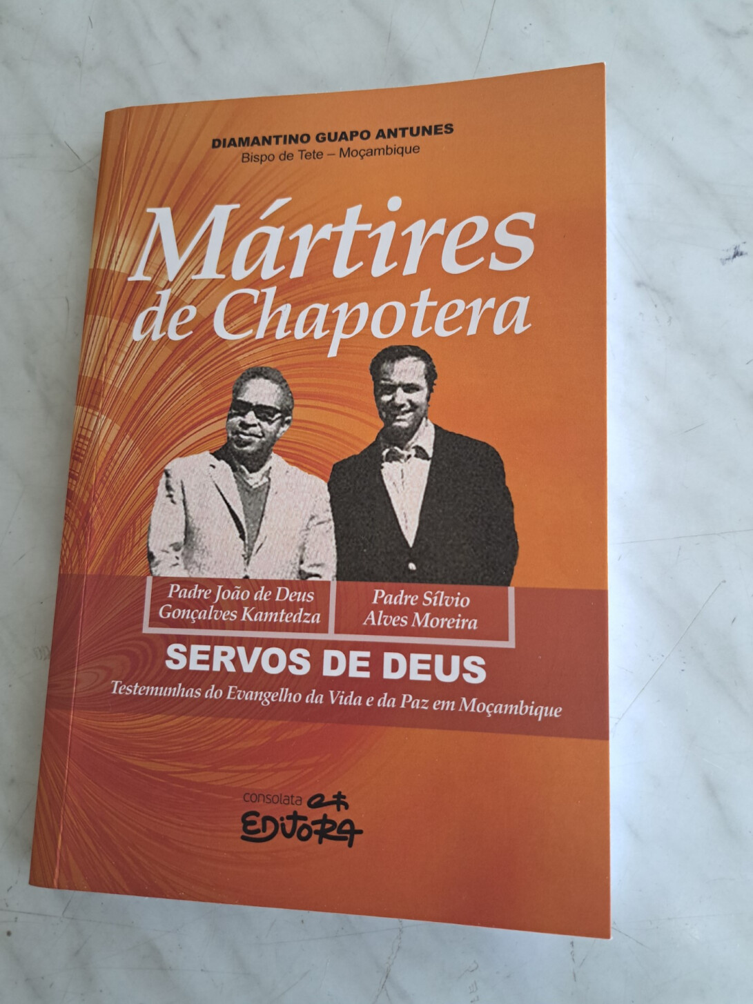 Diamantino Antunes, livro Martírio e Liberdade – Mártires de Chapotera