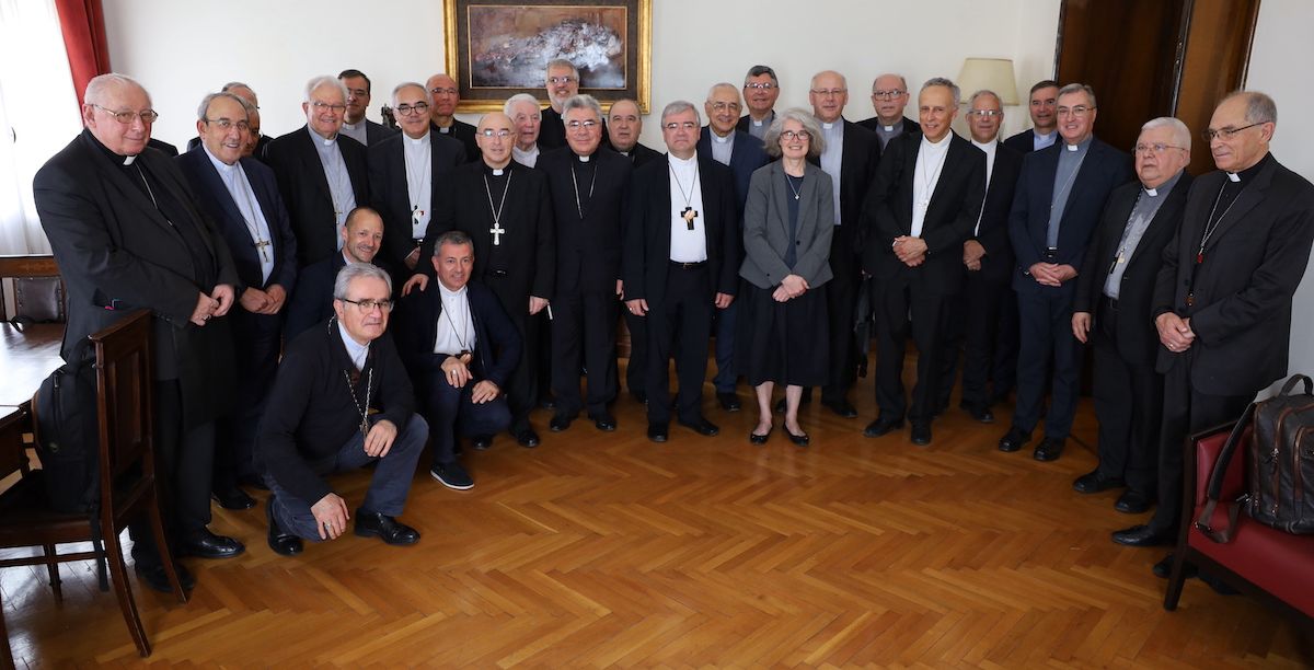 Bispos portugueses em encontro com secretaria do Sínodo durante a visita ad ,imina, 20 maio 2024. Foto ECCLESIAPR