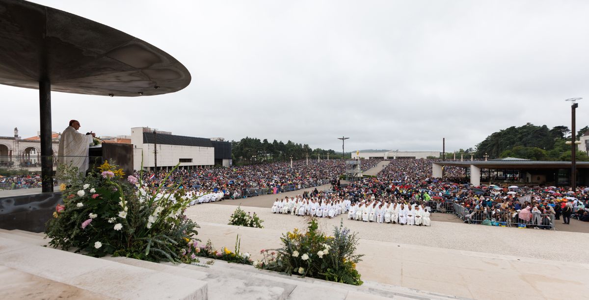 Cardeal Omella na homilia da Missa em Fátima, 13 maio 2024. Foto Santuário de Fátima
