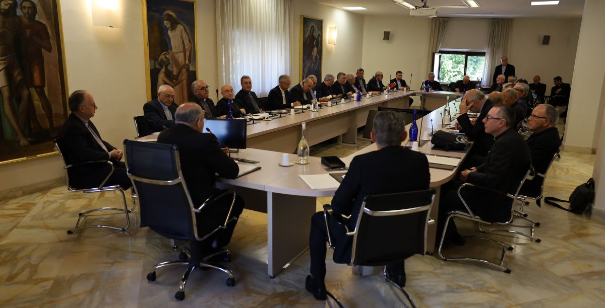 Cardeal Tolentino Mendonça em encontro com bispos portugueses duramte visita ad limina, 22 maio 2024. Foto agência ecclesia