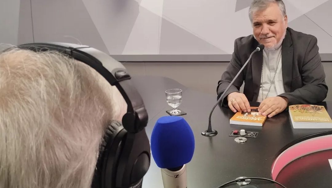 “Moçambique ainda cheira a sangue”