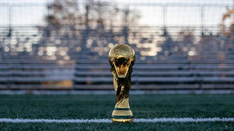 Afecto e cuidado: a resistência à banalidade Campeonato do Mundo de Futebol, da FIFA. Foto © Unsplash.
