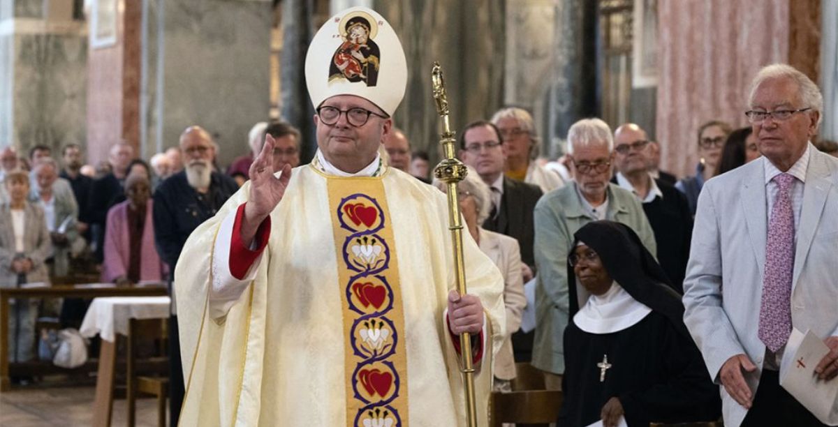 O ex-padre anglicano David Wallertornou-se o primeiro bispo ordinário do Ordinariato de Walsingham. Foto CBCEW