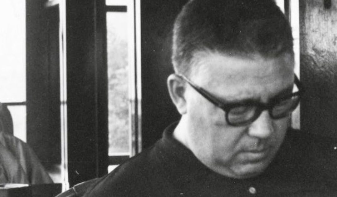 Uma biografia do Padre Felicidade – e não só