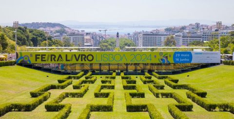 Na maior Feira do Livro de sempre, também há religião, oração, solidariedade e inclusão Vista da Feira do Livro de Lisboa 2024, do cimo do Parque Eduardo VII. Foto Feira do Livro de Lisboa